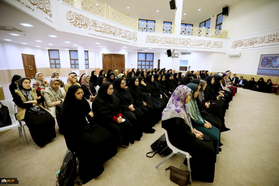 دیدار دانشجومعلمان پردیس امام خمینی(ره) گرگان با حضرت آیت الله نورمفیدی 3