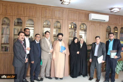  در آستانه روز دانشجو:

دیدار دکتر خنیفر با دانشجومعلمان نمونه و نخبه دانشگاه 