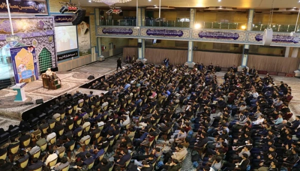 همایش گفتمان دینی در دانشگاه با سخنرانی حجت الاسلام و المسلمین قرائتی برگزار شد 8