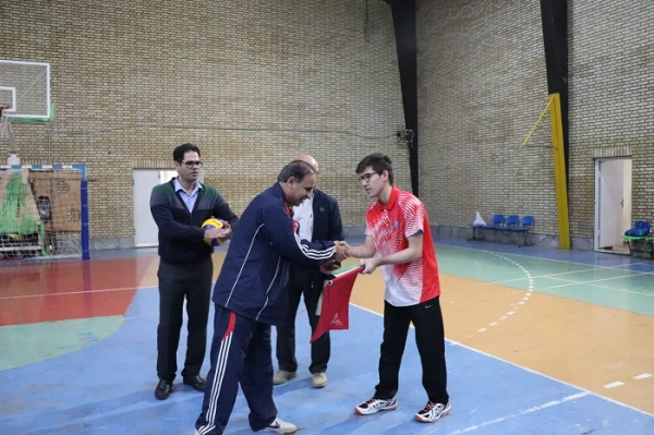 فینال مسابقات اولین دوره لیگ والیبال کارکنان دانشگاه با حضور 6 تیم به پایان رسید
 2