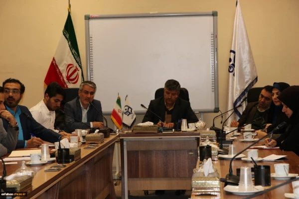 نشست ریاست دانشگاه با اعضای شورای صنفی دانشجویان و مدیرمسئولان نشریات دانشجویی