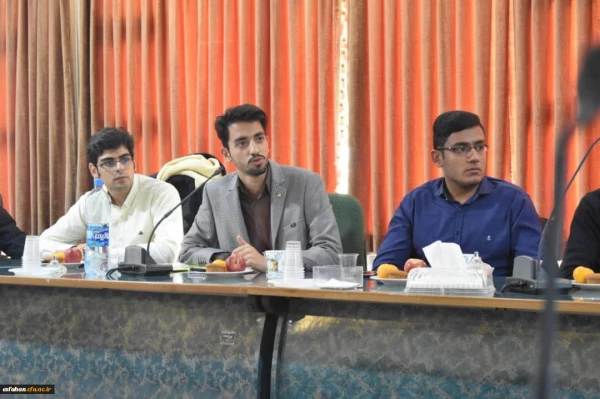 نشست ریاست دانشگاه با اعضای شورای صنفی دانشجویان و مدیرمسئولان نشریات دانشجویی