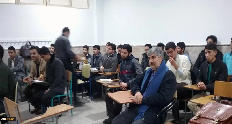 دیدار مسئولان دانشگاه فرهنگیان خراسان رضوی با دانشجومعلمان در کلاس های درس 3