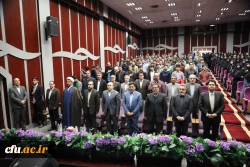 رییس دانشگاه فرهنگیان در جمع دانشجو معلمان:
 3