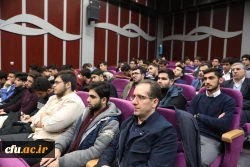 رییس دانشگاه فرهنگیان در جمع دانشجو معلمان:
 10