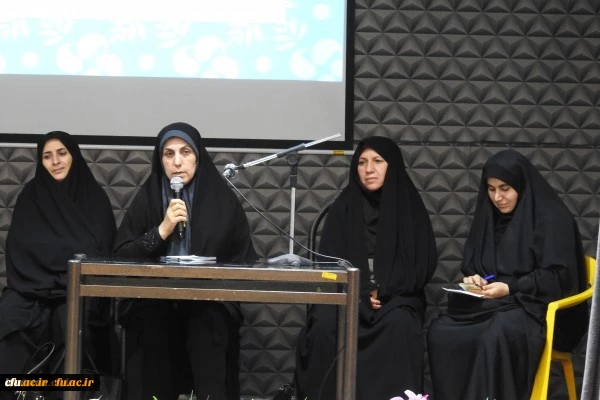 جلسه پرسش و پاسخ مسئولین دانشگاه فرهنگیان لرستان، با دانشجومعلمان پردیس آیت اله کمالوند 3