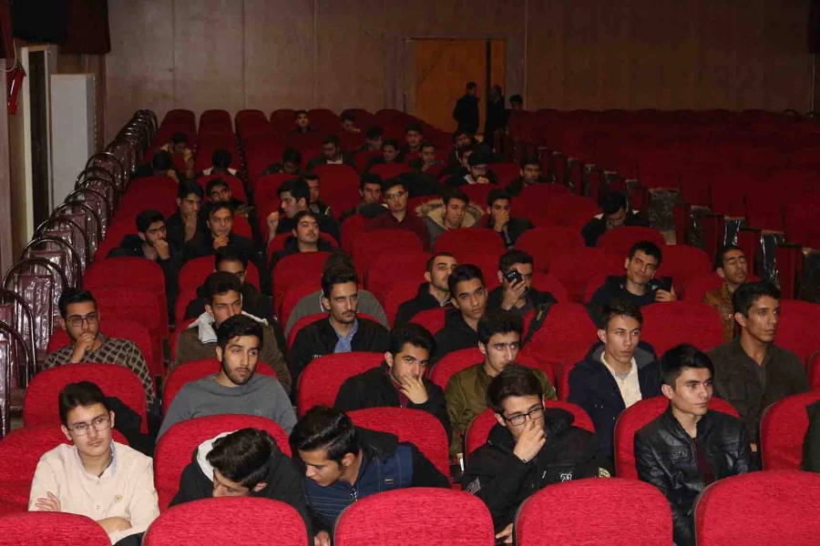 درخواست های صریح دانشجو معلمان پردیس های خراسان شمالی در نشست پرسش و پاسخ دانشجویی به مناسبت 16 آذر (روز دانشجو) 6