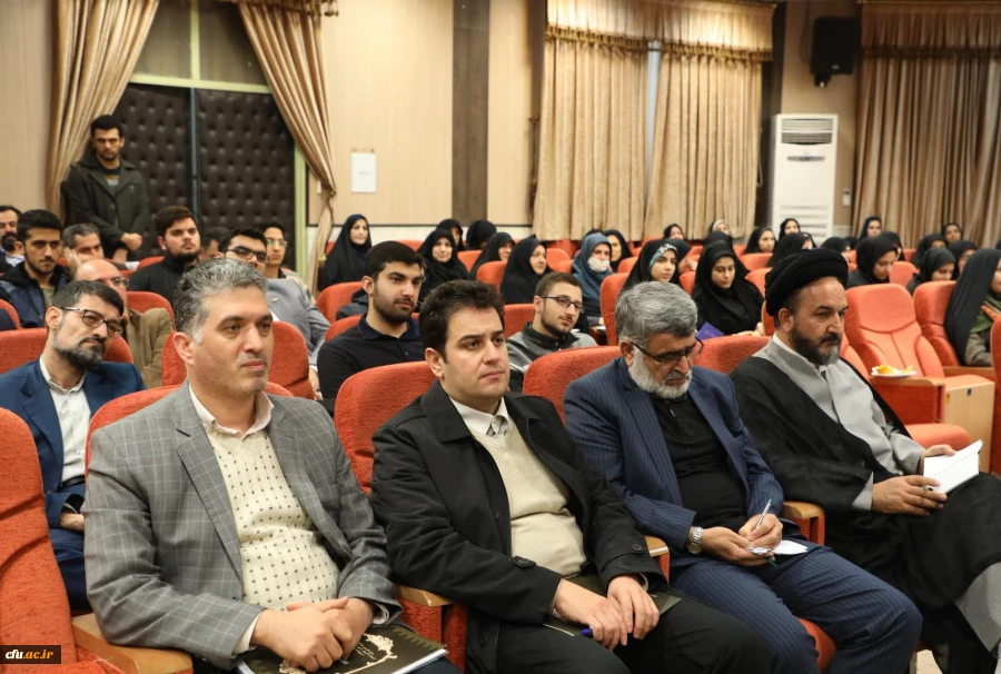 بیانیه گام دوم انقلاب نقطه ی عطف و رهنامه ای است که می تواند مسیر بعد از ما را روشن کند
 7