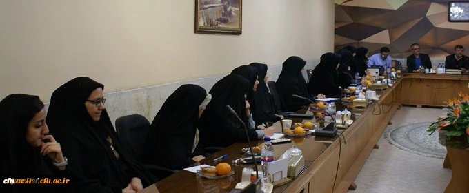 نشست ریاست دانشگاه فرهنگیان استان اصفهان با تشکل های دانشجویی