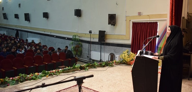 نشست تخصصی دانشجویان دانشگاه فرهنگیان کرمانشاه با دکتر حاج بابایی پیرامون مسائل آموزش پرورش و دانشگاه فرهنگیان  5