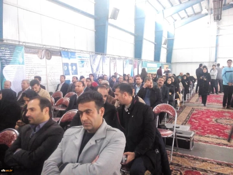 افتتاح غرفه دانشگاه فرهنگیان خراسان شمالی در نمایشگاه پژوهش، فناوری و فن بازار استان 4