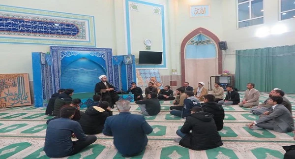 بازدید رئیس تبلیغات اسلامی شهرستان همدان از سراهای دانشجویی پردیس شهید مقصودی همدان 3