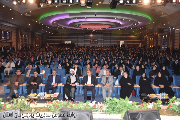 برگزاری مراسم گرامیداشت روز دانشجو دانشگاه فرهنگیان خراسان جنوبی 8