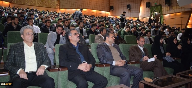 مراسم 16 آذر روز دانشجو در دانشگاه فرهنگیان کرمانشاه برگزار شد. 9