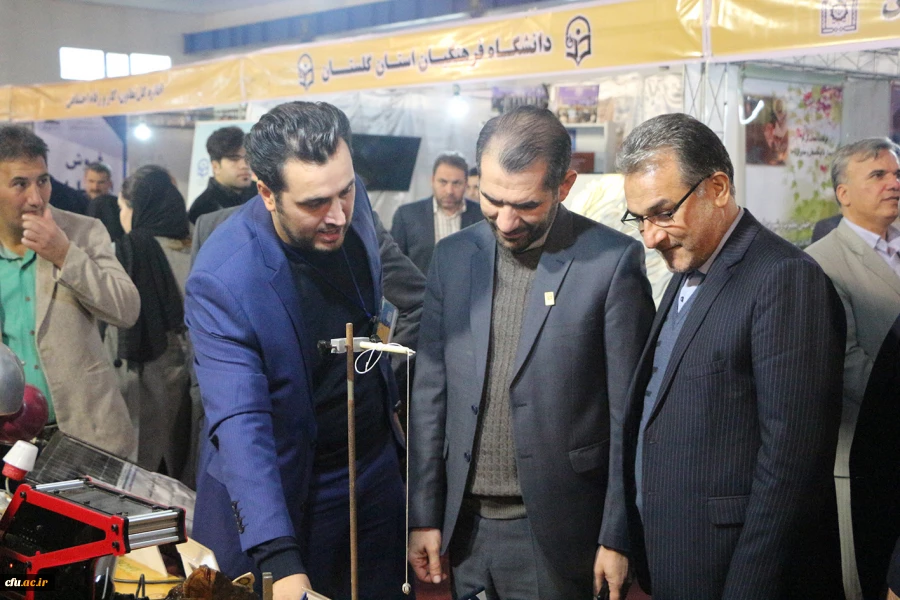 حضور دانشگاه فرهنگیان گلستان در بیستمین نمایشگاه دستاوردهای پژوهشی، فناوری و فن بازار دانشگاه ها و سازمان های اجرایی استان گلستان 9