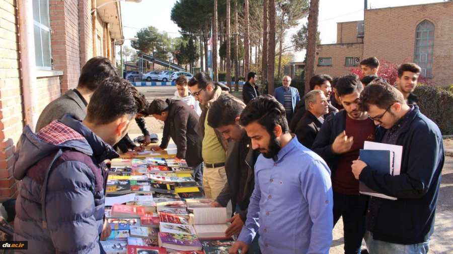 برگزاری مراسم روز پژوهش و تجلیل از پژوهشگران برتر در پردیس های استان سمنان  2