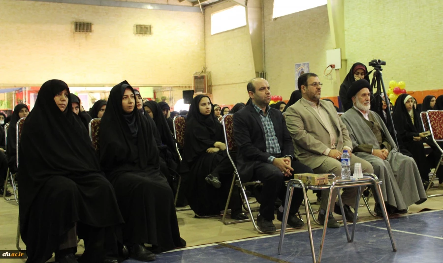 برگزاری ویژه برنامه روز دانشجو در سطح پردیس های دانشگاه فرهنگیان استان قم