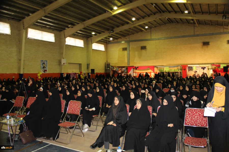 برگزاری ویژه برنامه روز دانشجو در سطح پردیس های دانشگاه فرهنگیان استان قم 5