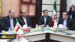 با حضور مشاور اجرایی معاون طرح و برنامه وتوسعه منابع و مدیرکل حقوقی دانشگاه فرهنگیان کشور

آئین معارفه معاون هماهنگی مدیریت امورپردیس های دانشگاه فرهنگیان استان بوشهرو معاون آموزشی، پژوهشی پردیس علامه طباطبایی  این دانشگاه برگزار شد.  10