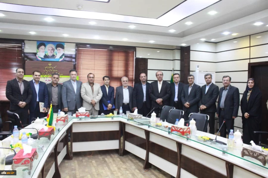 با حضور مشاور اجرایی معاون طرح و برنامه وتوسعه منابع و مدیرکل حقوقی دانشگاه فرهنگیان کشور

آئین معارفه معاون هماهنگی مدیریت امورپردیس های دانشگاه فرهنگیان استان بوشهرو معاون آموزشی، پژوهشی پردیس علامه طباطبایی  این دانشگاه برگزار شد.  18