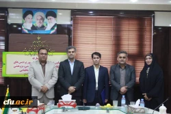 با حضور مشاور اجرایی معاون طرح و برنامه وتوسعه منابع و مدیرکل حقوقی دانشگاه فرهنگیان کشور

آئین معارفه معاون هماهنگی مدیریت امورپردیس های دانشگاه فرهنگیان استان بوشهرو معاون آموزشی، پژوهشی پردیس علامه طباطبایی  این دانشگاه برگزار شد.  21