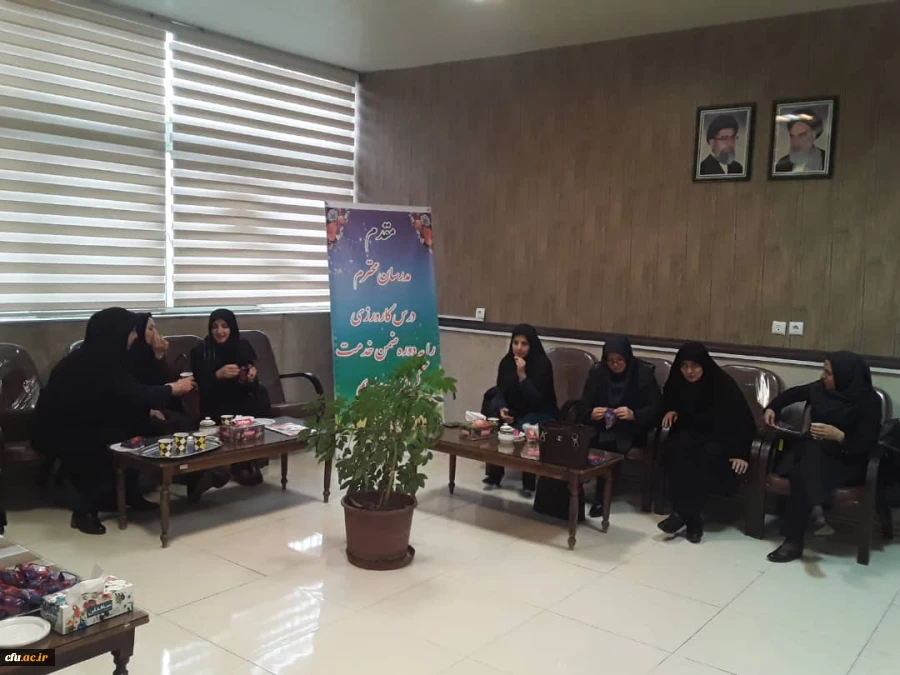 دوره باز آموزی استادان کارورزی دانشگاه فر هنگیان استان قزوین برگزار شد. 5