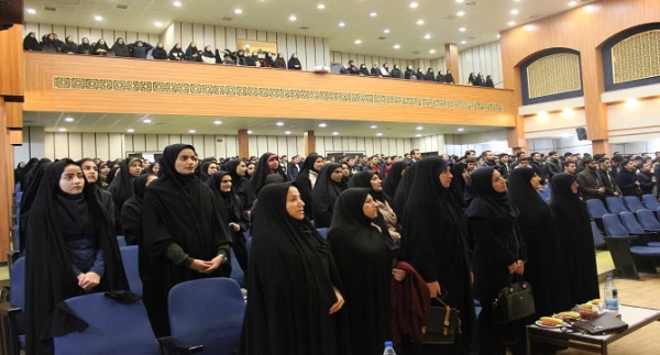 دلیل به دنبال پژوهش رفتن، رسیدن به مرجعیت علمی است که می تواند فردی، گروهی، محلی و منطقه ای باشد 3