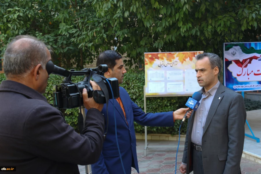 نشست خبری رئیس هیات مدیره بنیاد خیرین حامی دانشگاه فرهنگیان کشور در یزد 24