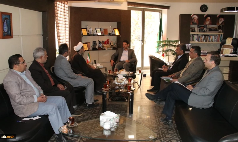 رئیس سازمان مدیریت و برنامه ریزی استان کرمان: هزینه نمودن در دانشگاه فرهنگیان سرمایه ایست برای آینده کشور 2