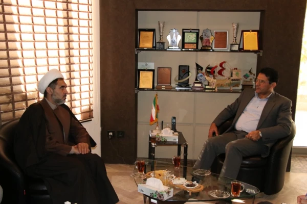 رئیس سازمان مدیریت و برنامه ریزی استان کرمان: هزینه نمودن در دانشگاه فرهنگیان سرمایه ایست برای آینده کشور 3