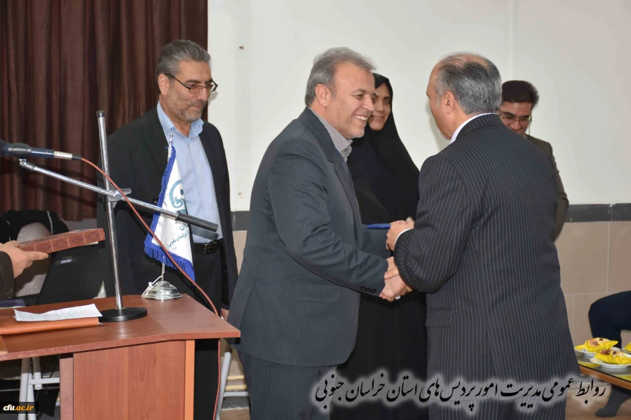 انتصاب معاونت توسعه منابع و اموردانشجویی پردیس امام سجاد(ع) 9