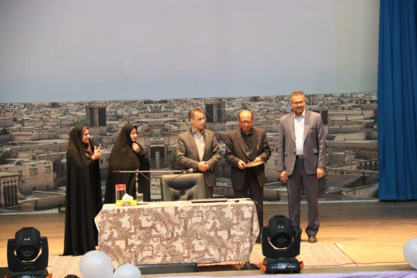 مراسم بزرگداشت هفته پژوهش و فناوری 12