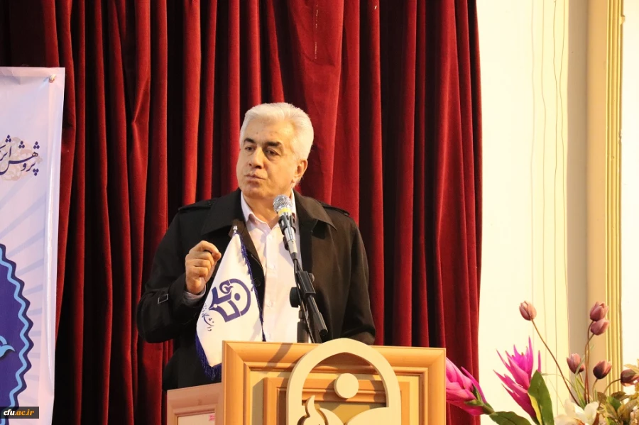 بزرگداشت هفته پژوهش در دانشگاه فرهنگیان مازندران برگزار شد 9