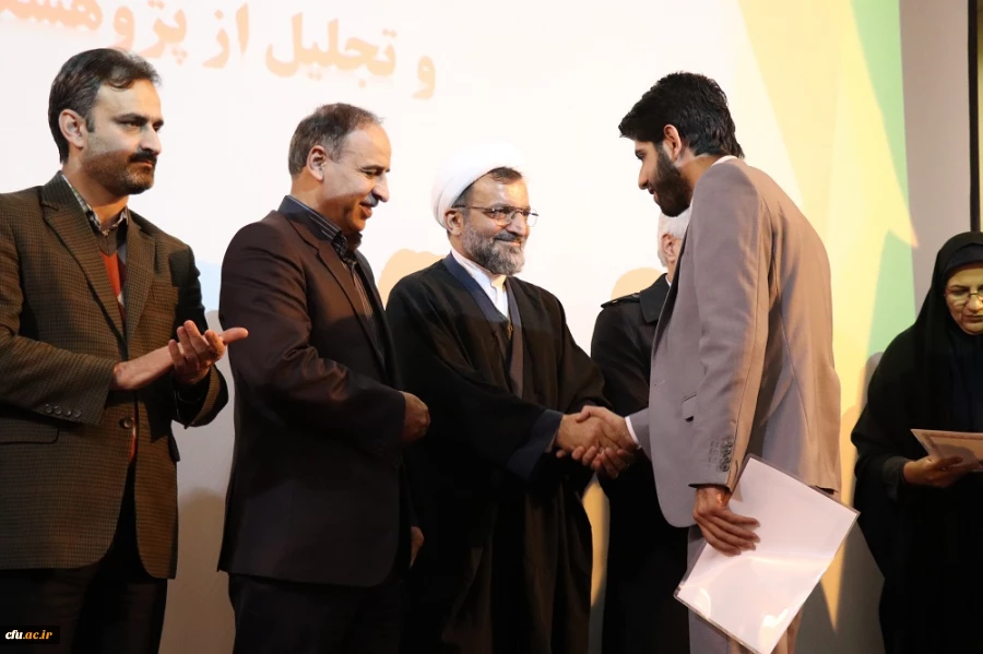 بزرگداشت هفته پژوهش در دانشگاه فرهنگیان مازندران برگزار شد 11