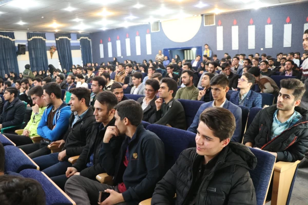 دومین همایش تجلیل از فعالان دانشجویی دانشگاه فرهنگیان اصفهان