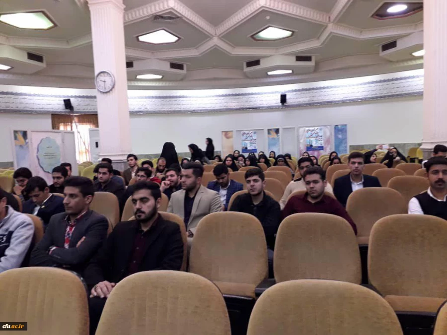 برگزاری دوره های  متنوع فرهنگی موجب افزایش معنویات این نسل و نشان دهنده نقش راهبردی دانشگاه است 2