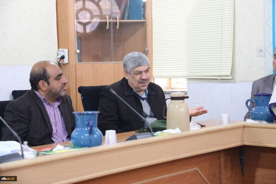 اولین جلسه هیات مدیره بنیاد خیرین حامی دانشگاه فرهنگیان استان یزد 4