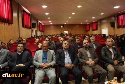 دکتر صفرزاده در گردهمایی مجریان کارورزی دانشگاه فرهنگیان خراسان شمالی در باب رسالت شغل معلمی بیان کردند:

گاهی نگاه اثر گذار معلم و گاهی اثرگذاری یک معلم می تواند مسیر تاریخ و مسیر یک ملت را عوض نماید. 2