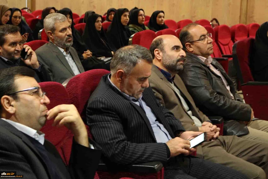 گاهی نگاه اثر گذار معلم و گاهی اثرگذاری یک معلم می تواند مسیر تاریخ و مسیر یک ملت را عوض نماید. 5