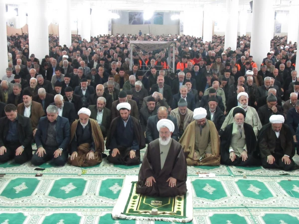 حوزه و دانشگاه به دنبال یک هدف واحد بوده و آن ایجاد جامعه اسلامی الگو می باشد 4