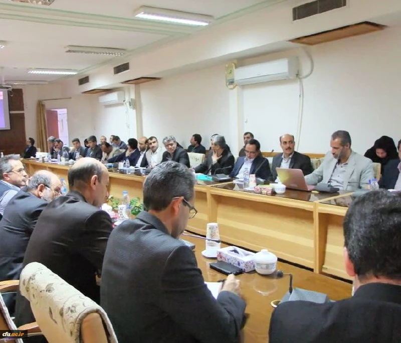 
 کارگاه آموزشی شورای بررسی موارد خاص با حضور معاونان توسعه و منابع و امور دانشجویی پردیس های سراسر کشور برگزار شد
 2