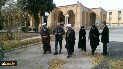 مدیرکل میراث فرهنگی استان کرمان در بازدید از دانشگاه فرهنگیان در خصوص مرمت و بازسازی بنای بانک شاهی قول مساعد داد.