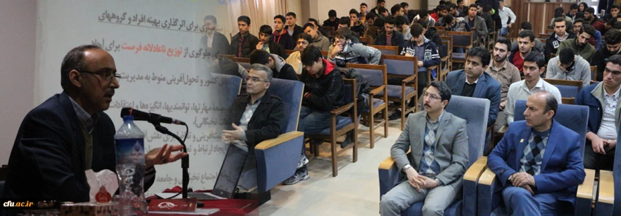 رویکرد بنیاد نخبگان استان، شناسایی و پرورش استعدادهای بالقوه دانشجومعلمان است. 2