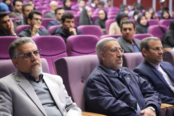 هشتمین جشنواره پژوهش 1 17