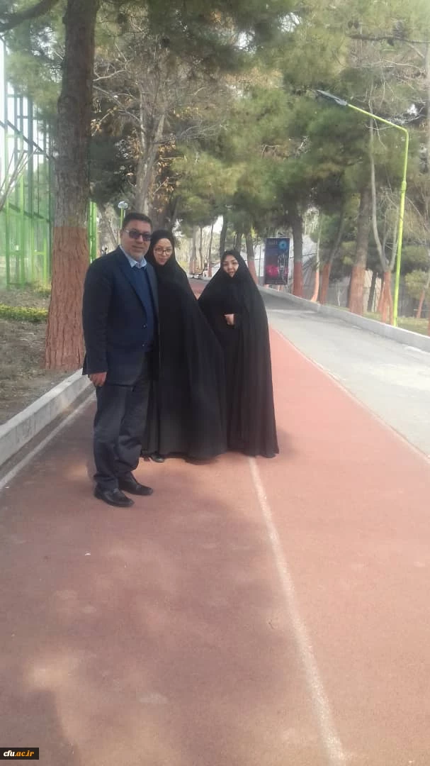 از جاده های تندرستی و زمین های ورزشی روباز مجموعه فرهنگی ورزشی انقلاب و پارک مل

جاده 2