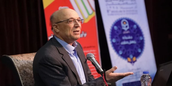 باور داشته باشیم که معلمی یک تخصص است و نیاز به آموزش و کسب مهارت دارد 2