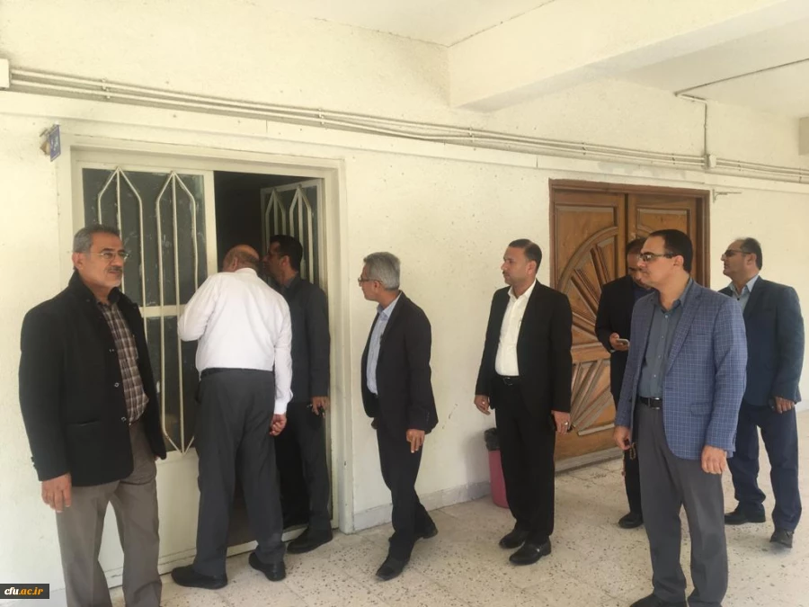 بازدیـد رئیس و اعضـای مجمـع خیریـن مـدرسه سـاز استان هرمزگـان از پردیس فاطمـه الزهرا(س) بندرعباس 2