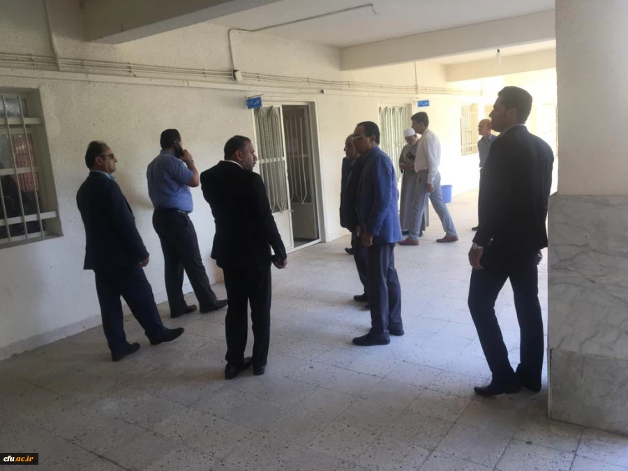 بازدیـد رئیس و اعضـای مجمـع خیریـن مـدرسه سـاز استان هرمزگـان از پردیس فاطمـه الزهرا(س) بندرعباس 5
