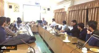 در دانشگاه فرهنگیان خراسان رضوی برگزار شد:

کارگاه آموزشی روش تدریس کتاب تفکر و سواد رسانه ای