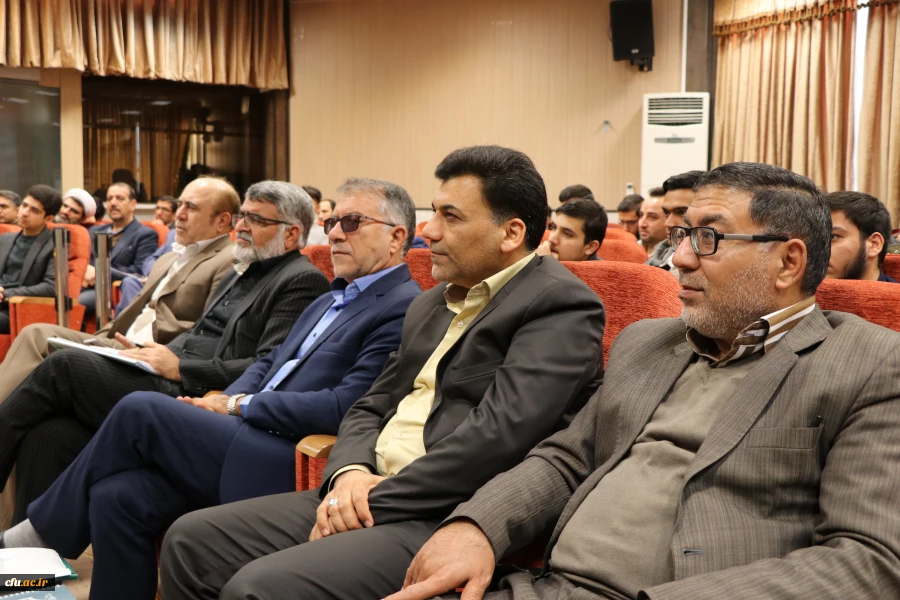 در کنار حافظان قرآنی ما نیاز به محافظان قرآنی نیز داریم 6